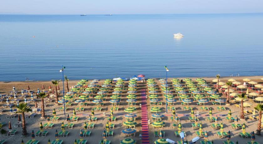 Fati Guest House Dıraç Dış mekan fotoğraf